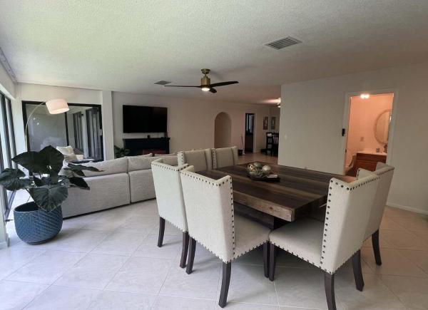 Garden Court Villas, 1639 Embassy Dr #202, West Palm Beach, Florida 33401, image 2