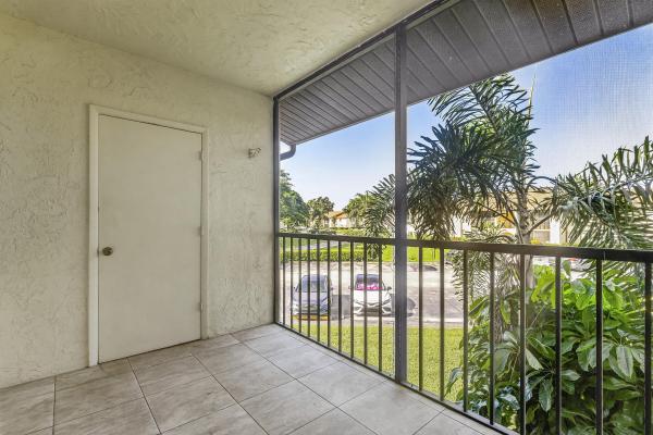 4999 Sable Pine Cir #D2, West Palm Beach, Florida 33417, image 2