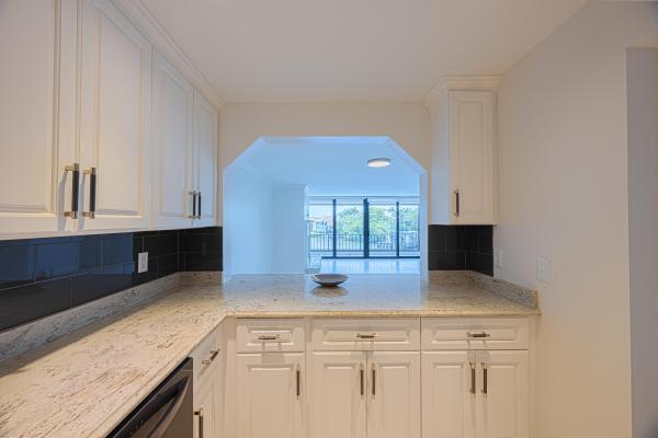 801 Palm Trl #9, Delray Beach, Florida 33483, image 3
