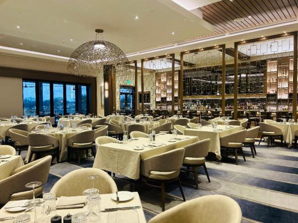 Kensington At Woodfield Country Club, 4265 NW 65th Rd, Boca Raton, Florida 33496, image 2