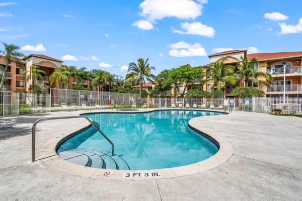 The Courtyards At Davie, 6900 SW 39th St #101J, Davie, Florida 33314, image 2