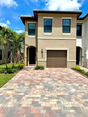 4845 Chantilly Rd, Lake Worth, Florida 33467, image 2