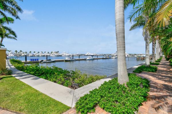 Flagler Landing, 3940 N Flagler Dr #206, West Palm Beach, Florida 33407, image 1