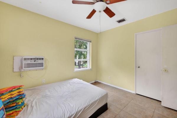 Pinehurst, 841 SW 18th Ct, Fort Lauderdale, Florida 33315, image 3