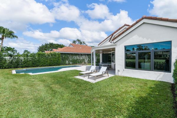 Chukker Cove, 12618 Mallet Cir, Wellington, Florida 33414, image 1