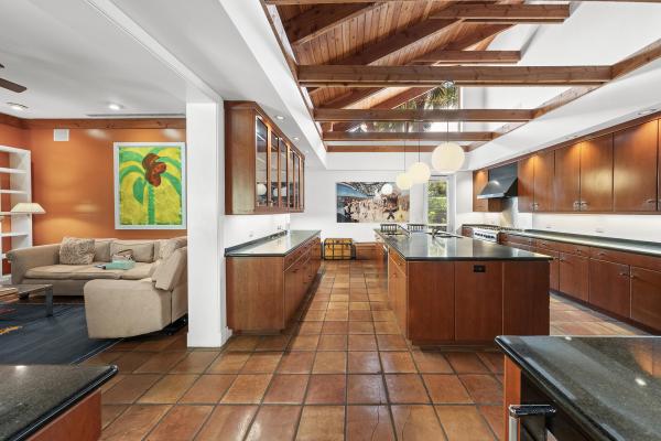 Palama Estates, 6 La Costa Way, Palm Beach, Florida 33480, image 1