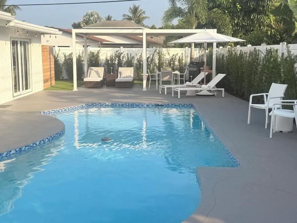 Tropic Palms, 541 Ibis Dr, Delray Beach, Florida 33444, image 1