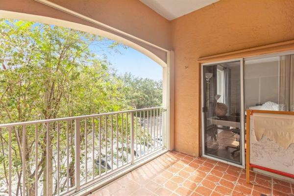 Riviera Palms, 3874 Lyons Rd #305-6, Coconut Creek, Florida 33073, image 2