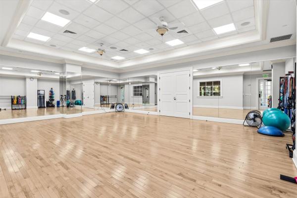 Tesoro Club, 121 SE Rio Casarano, Port St. Lucie, Florida 34984, image 3
