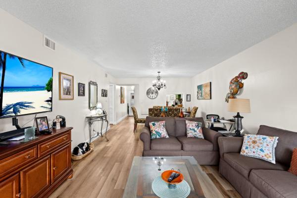 Lakes Of Carriage Hills, 6095 N Sabal Palm Blvd #207, Tamarac, Florida 33319, image 3