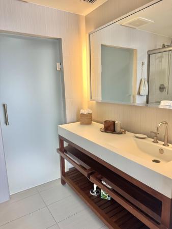 W Residences Fort Lauderdale, 3101 Bayshore Dr #1508, Fort Lauderdale, Florida 33304, image 2