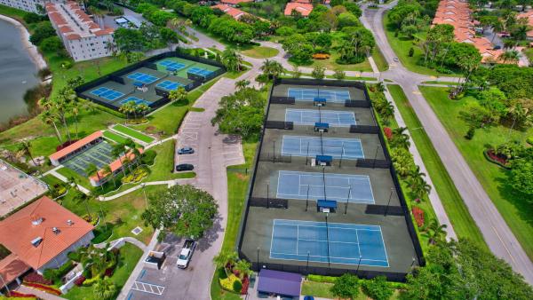 Huntington Pointe, 6093 Pointe Regal Cir #206, Delray Beach, Florida 33484, image 2
