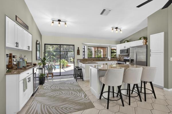 Lynton Circle Of Greenview Shores 2, 1945 Lynton Cir, Wellington, Florida 33414, image 2