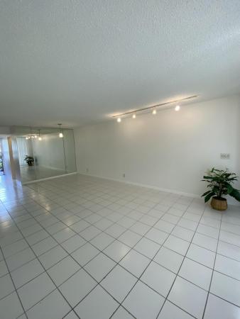 Tivoli Court At The Fountains Of Palm Beach, 4110 Tivoli Ct #103, Lake Worth, Florida 33467, image 3