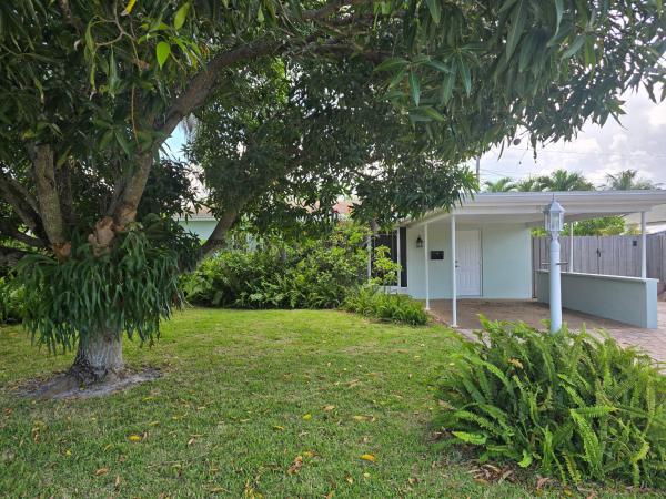 Patterson Park, 5631 NE 5th Ter, Oakland Park, Florida 33334, image 2