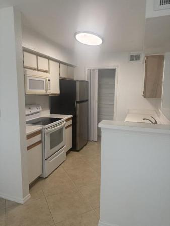 Sailboat Pointe, 2647 NW 33rd St #2305, Oakland Park, Florida 33309, image 2
