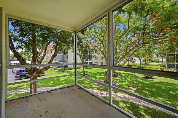 Tamberlane, 5570 Tamberlane Cir #229, Palm Beach Gardens, Florida 33418, image 2