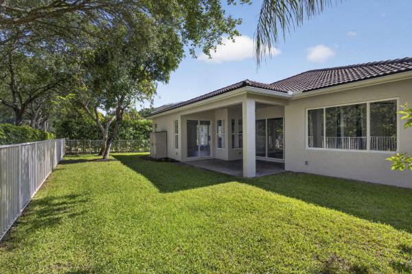 Mariners Cove, 4293 Mariners Cove Dr, Wellington, Florida 33449, image 2