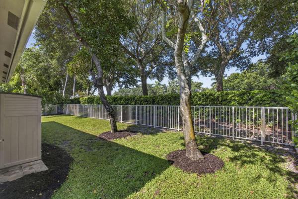 Mariners Cove, 4293 Mariners Cove Dr, Wellington, Florida 33449, image 2