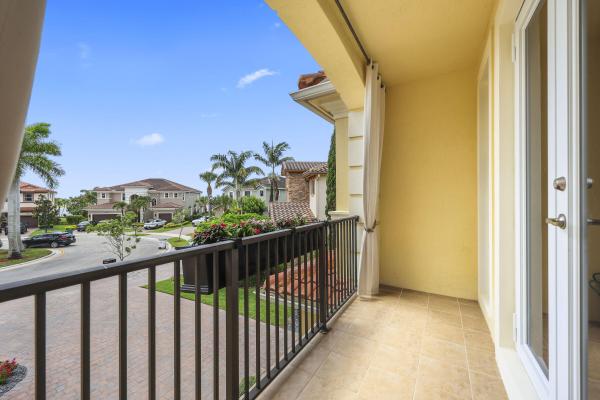 MiraLago At Parkland, 8861 Edgewater Pl, Parkland, Florida 33076, image 2