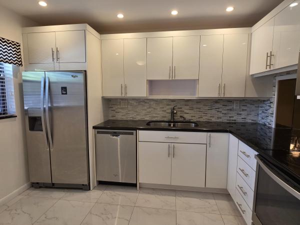 Lakes Of Carriage Hills, 6090 N Sabal Palm Blvd #209, Tamarac, Florida 33319, image 1