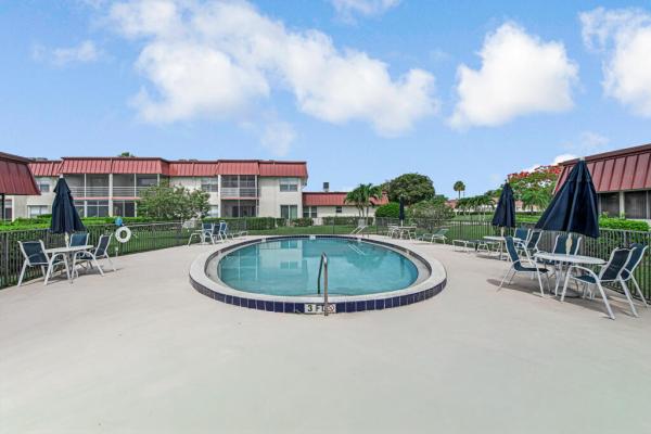 Greenway Village South, 12013 Greenway Cir, Royal Palm Beach, Florida 33411, image 1