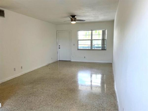 270 NE 40th St #26, Oakland Park, Florida 33334, image 2