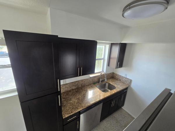 270 NE 40th St #26, Oakland Park, Florida 33334, image 3