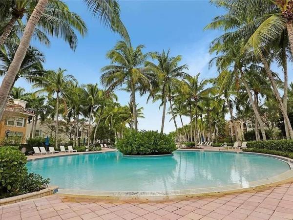 Villa Alhambra, 2925 NW 126th Ave #428-1, Sunrise, Florida 33323, image 2
