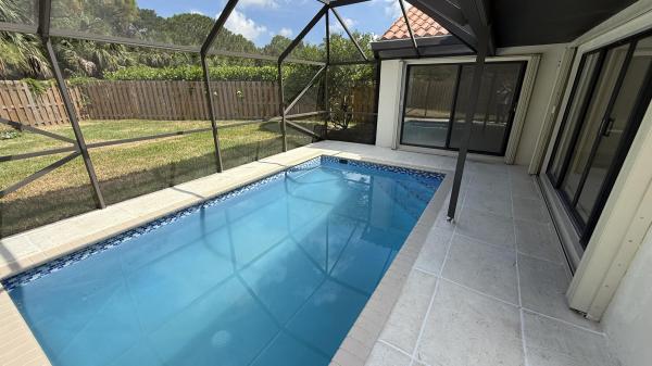 Waterford At Crystal Pointe, 13151 Crisa Dr, Palm Beach Gardens, Florida 33410, image 3
