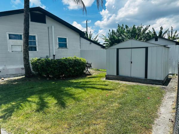 Alfay Gardens, 566 SE 7th Dr, Belle Glade, Florida 33430, image 2