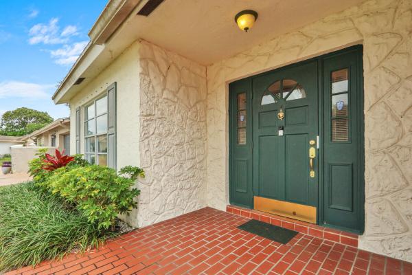 7156 Pine Bluff Dr, Lake Worth Beach, Florida 33467, image 1