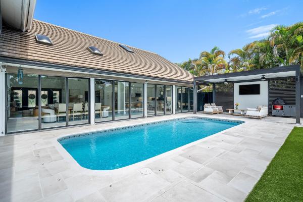 Frenchmen's Landing, 2707 Biarritz Dr, Palm Beach Gardens, Florida 33410, image 2