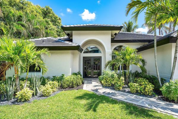Boca Villas Heights, 1132 NE 3rd Ave, Boca Raton, Florida 33432, image 3