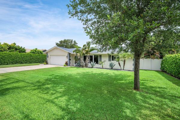 Lake Floresta Park, 1029 W Palmetto Park Rd, Boca Raton, Florida 33486, image 1