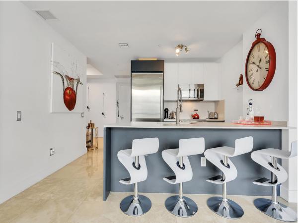 Brickell House, 1300 Brickell Bay Dr #3900, Miami, Florida 33131, image 2