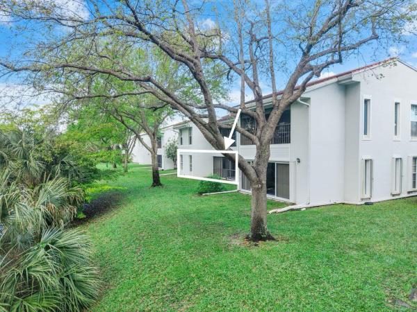 Lakes Of Woodhaven, 6237 Old Court Rd #104, Boca Raton, Florida 33433, image 1