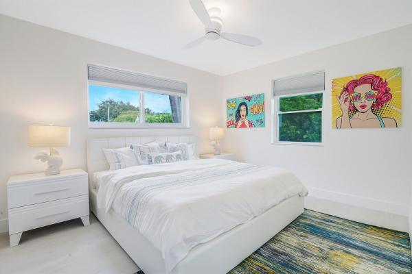 Homewood, 340 Summa St, West Palm Beach, Florida 33405, image 2