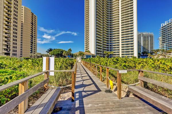 Tiara, 3000 N Ocean Dr #37H, Riviera Beach, Florida 33404, image 1