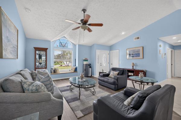 Southbend Lakes Estates, 437 SE Nome Dr, Port St. Lucie, Florida 34984, image 2