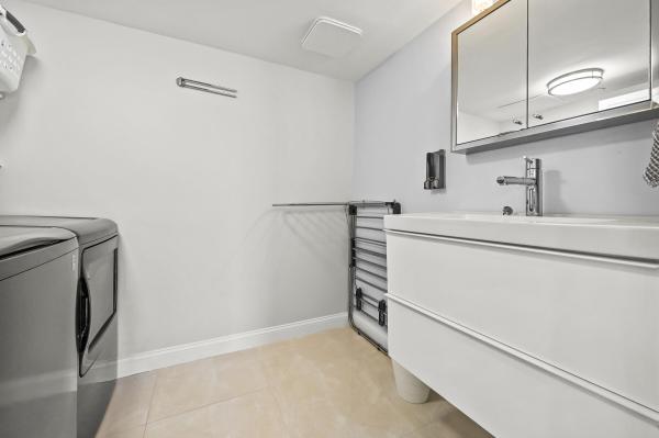 Martinique, 4000 N Ocean Dr #2004, Riviera Beach, Florida 33404, image 1