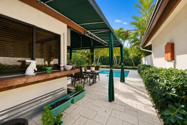 Town Place Club Villas, 21718 Club Villa Ter, Boca Raton, Florida 33433, image 2