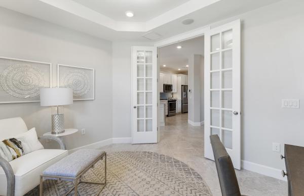 6431 Memorial Ln, Naples, Florida 34142, image 2