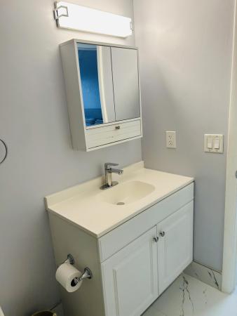 Harwick House, 625 Antioch Ave #407, Fort Lauderdale, Florida 33304, image 2