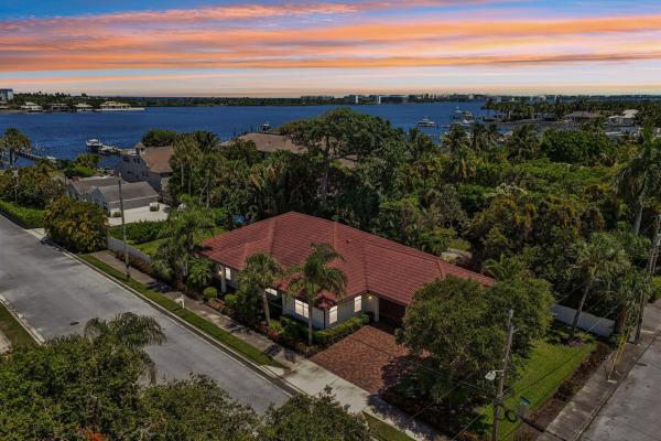 North Lake Worth, 15 Wellesley Dr, Lake Worth Beach, Florida 33460, image 1
