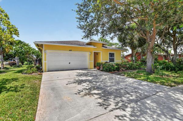 College Park, 459 NE 1st Ave, Deerfield Beach, Florida 33441, image 1