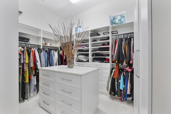 Hawks Landing, 366 Sweet Bay Ave, Plantation, Florida 33324, image 2