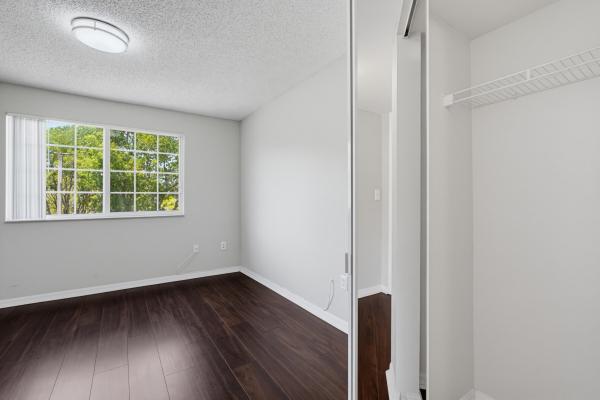 Grand View At Crestwood, 400 N Crestwood Ct Ct #417, Royal Palm Beach, Florida 33411, image 2