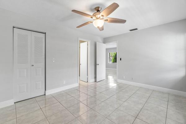 Country Lake, 5162 Tennis Ln, Delray Beach, Florida 33484, image 2