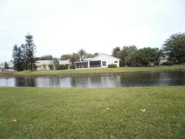 Bay Estates At Rainbow Lakes, 6365 Lansdowne Cir, Boynton Beach, Florida 33472, image 2